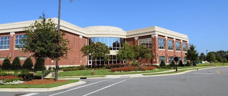 Commercial property with nice landscaping in South Lyon, MI.